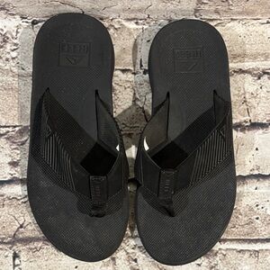 Reef Black Sandals